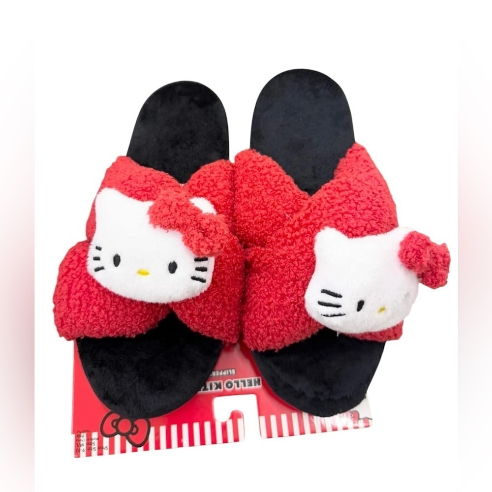 Hello Kitty Sanrio Plush Sherpa Slippers - NWT - Size 7/8 S/M​​​​ - Picture 2 of 5